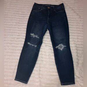Distressed Skinny Denim Jeggings